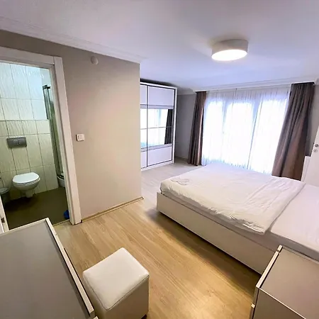Apartment Enes Ar Istanbul